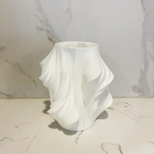 3D Printed Ocean's Embrace Vase White